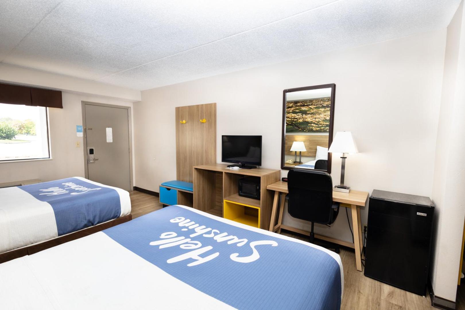 Days Inn By Wyndham Dayton Huber Heights Northeast Екстер'єр фото